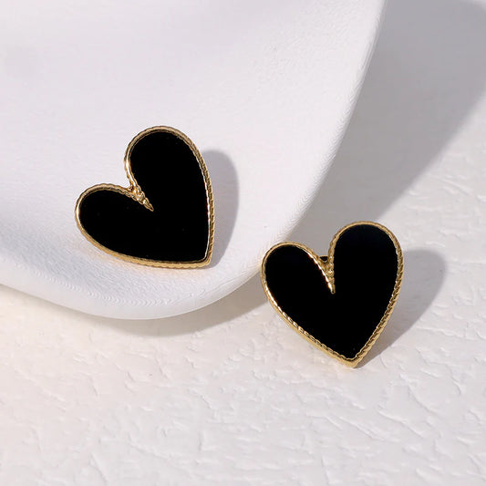 Boucle d’oreille cœur noir