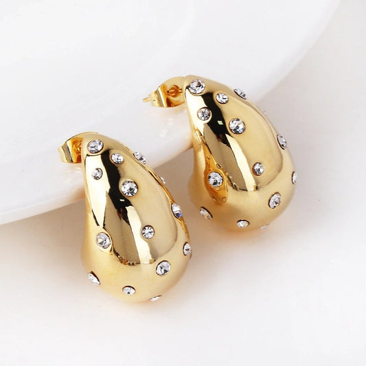 Boucle d’oreille goutte strass