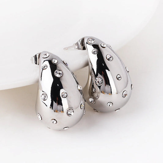 Boucle d’oreille goutte strass